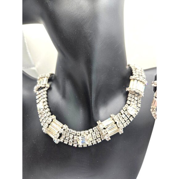 Vintage 1950s Clear Rhinestone Bib Necklace & Screwback Earrings Set Glam - Picture 9 of 9